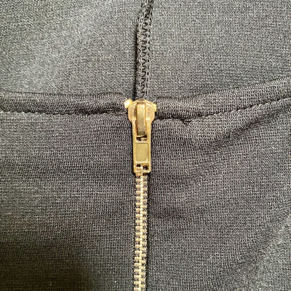 Enchante Black Dress - Picture 3 of 4